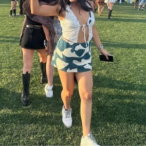 The A&F Scarlet Linen-Blend